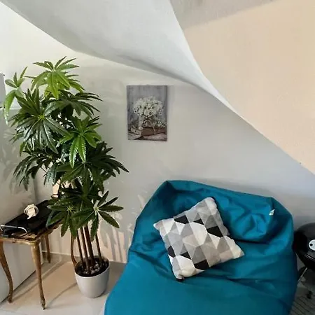 Casa Cristal * Lagos