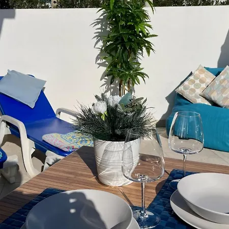 Casa Cristal * Lagos